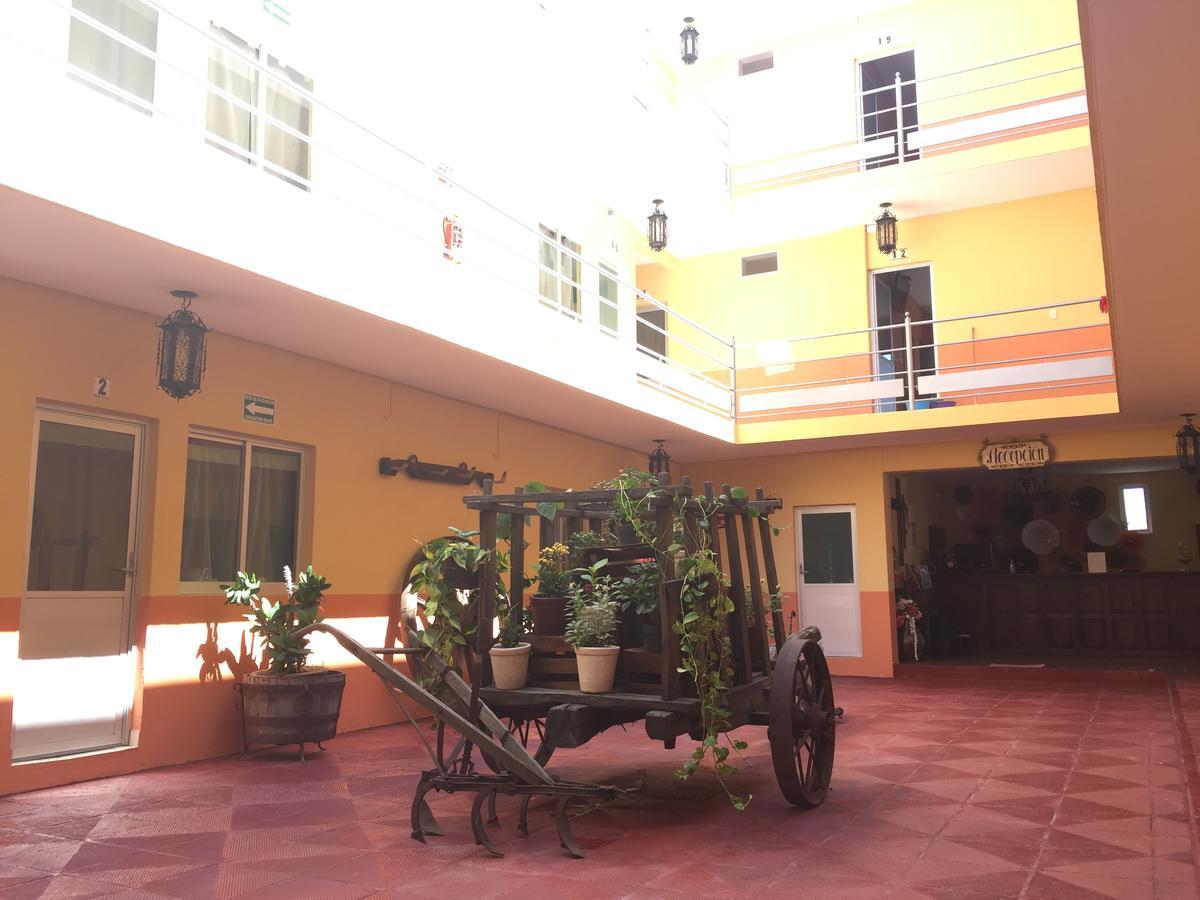 Hotel Don Elias Гвадалахара Экстерьер фото